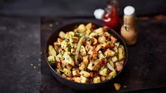 Vinkit rapeisiin ja ravitseviin paistettuihin perunoihin kotikeittiössä