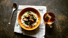 Näin syntyy kasviskulho aamiaiselle – testaa munakoiso-jogurttikulho