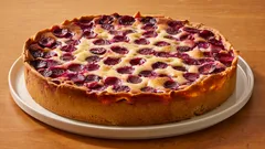 Bruznikan taikaa – näin leivot täydellisen syksyisen marjapiirakan